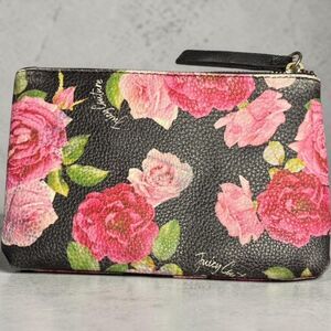 Juicy Couture Black Floral Rose Zippered Pouch Wristlet Cosmetic Makeup Bag